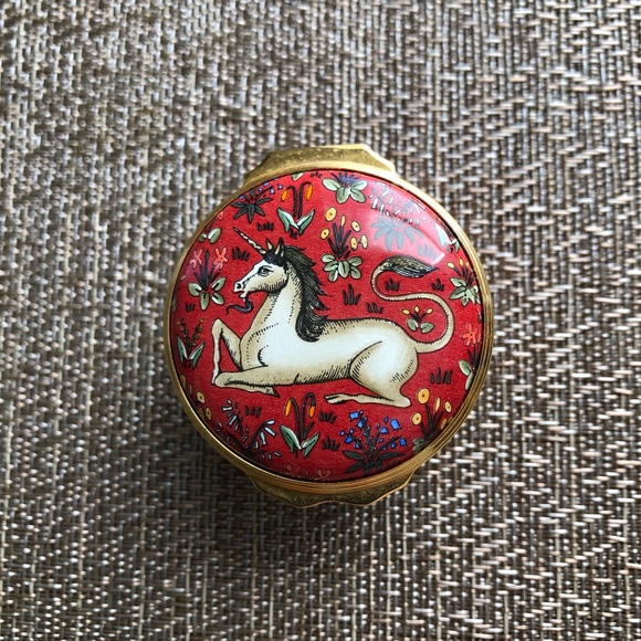 Halcyon Days Enamels Other - Halcyon Days Enamels Unicorn William Shakespeare Tempest Trinket Box